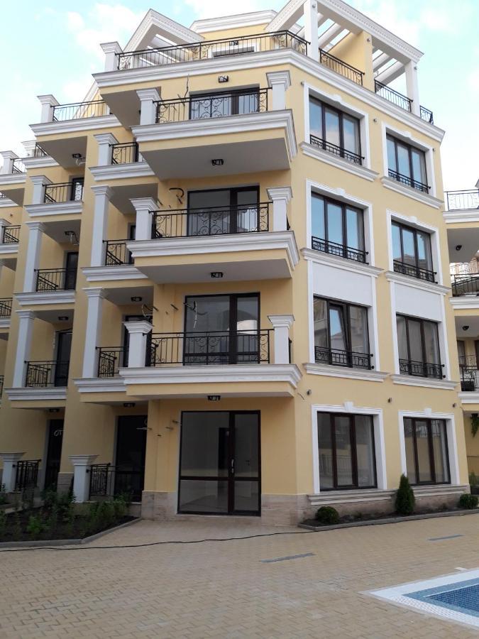 Horizon Katrina Apartments - Sea Line & Beach Access スヴェティ・ヴラス エクステリア 写真