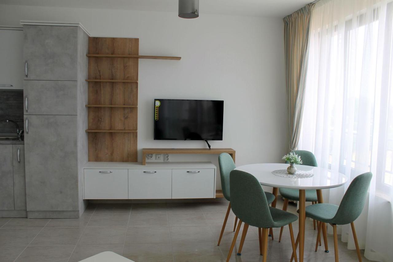Horizon Katrina Apartments - Sea Line & Beach Access スヴェティ・ヴラス エクステリア 写真